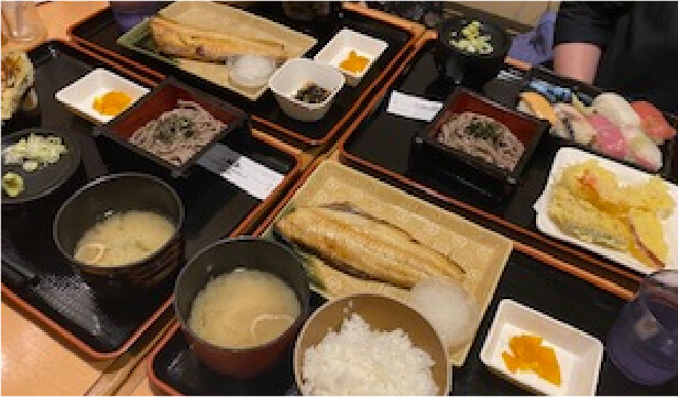 昼食