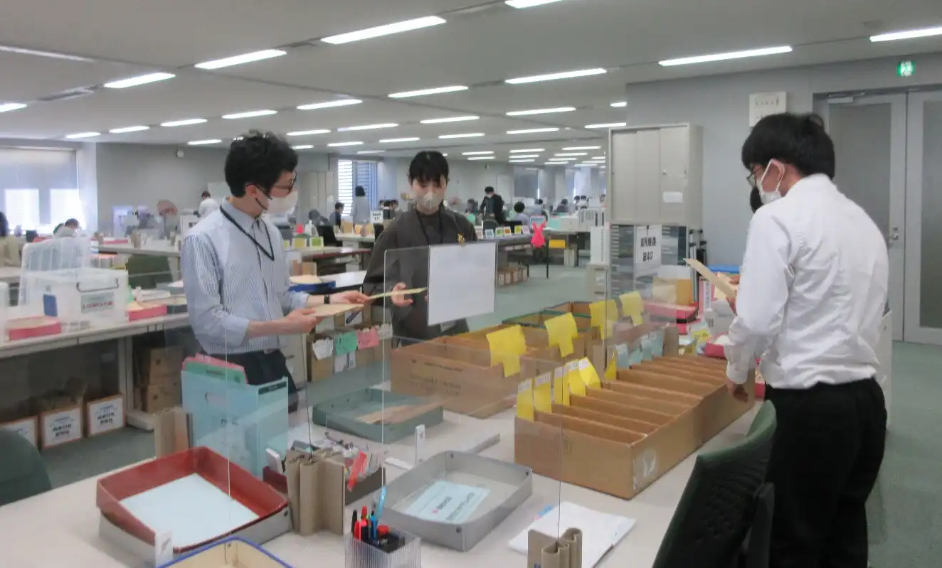 スミセイハーモニー 業務開発部 業務推進課（封筒並び替え）