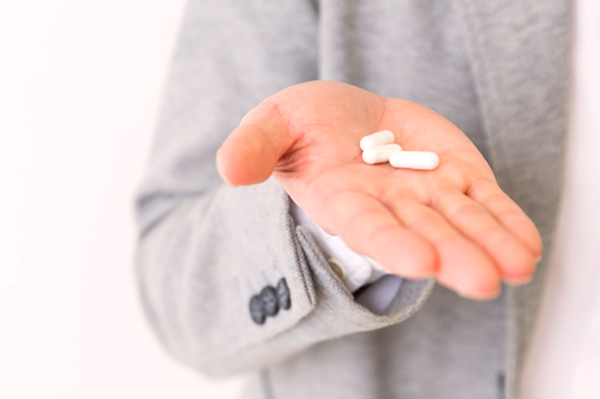 同じ花粉症の薬なら病院も薬局も支払う金額は同じくらいってホント？？