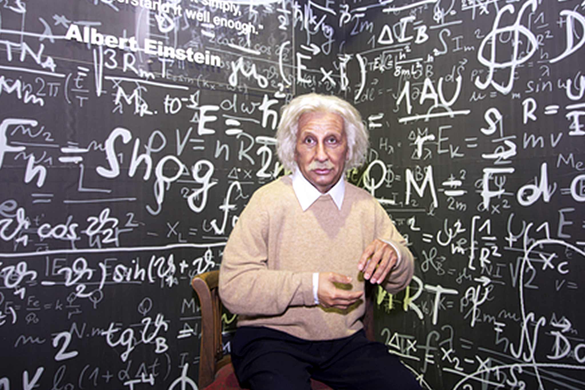 アインシュタイン